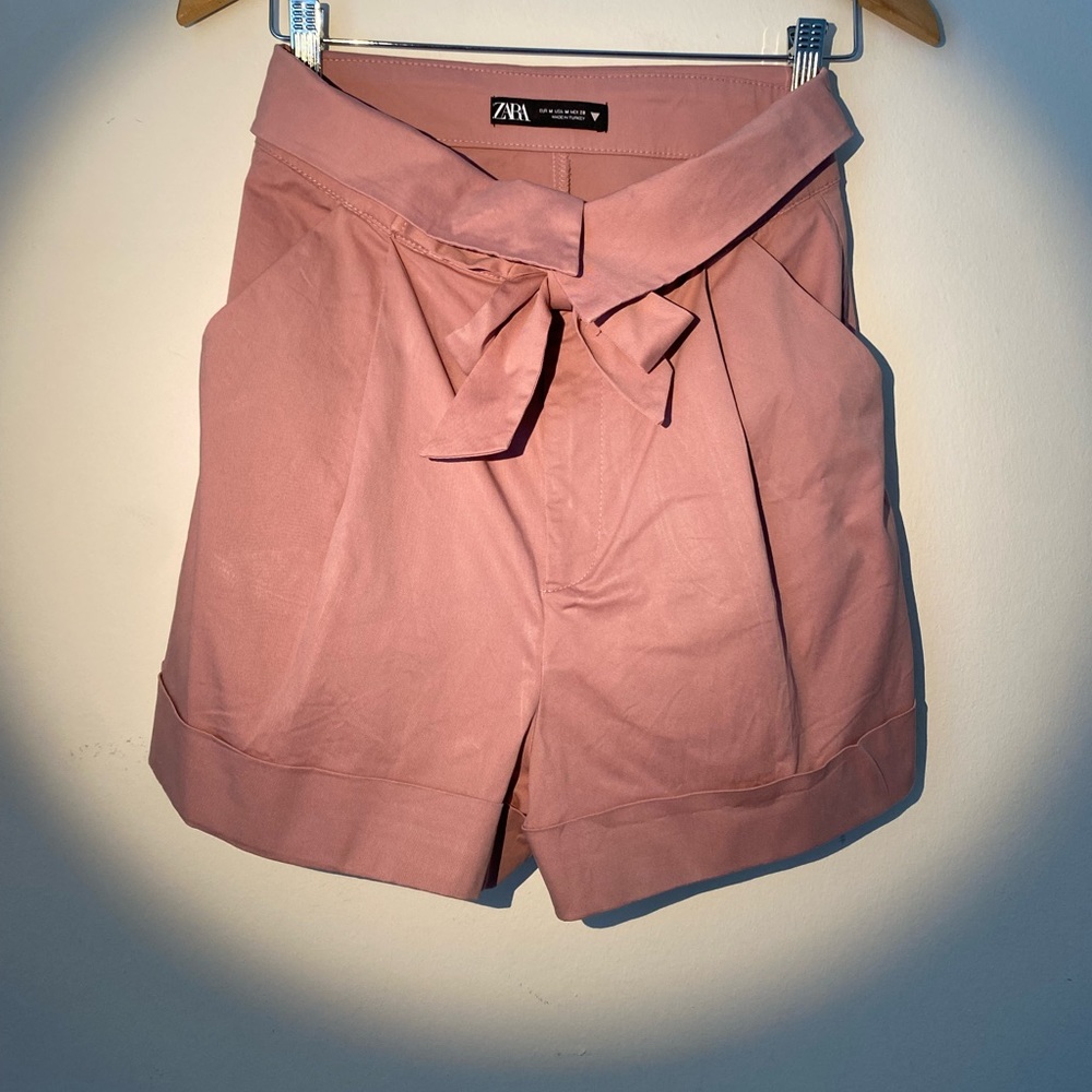 ZARA PAPERBAG SHORTS WITH BELT
